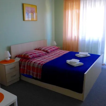 Apartmán With A Parking Space - 7831 Opatija